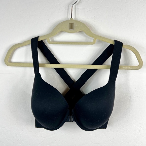 SPANX Cross-back Bra - Picture 1 of 4